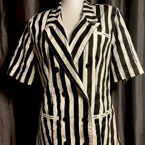 Vintage Black and White Striped Short Sleeve Blazer